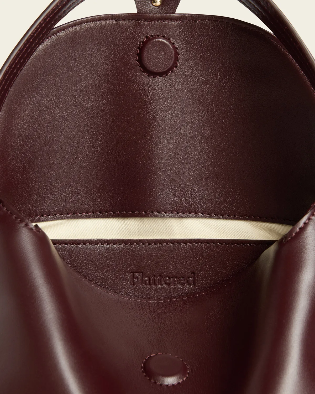 Flattered Gaia Mini tas bordeaux leer goudsluiting
