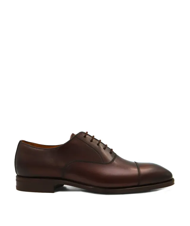 Finsbury Consul oxford walnoot patina heren