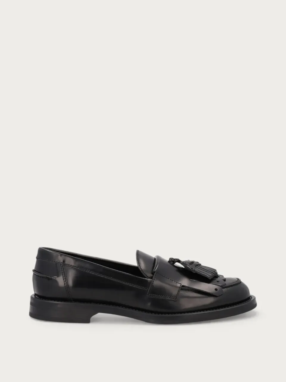 Frau Verona loafers zwart geborsteld leer fringe