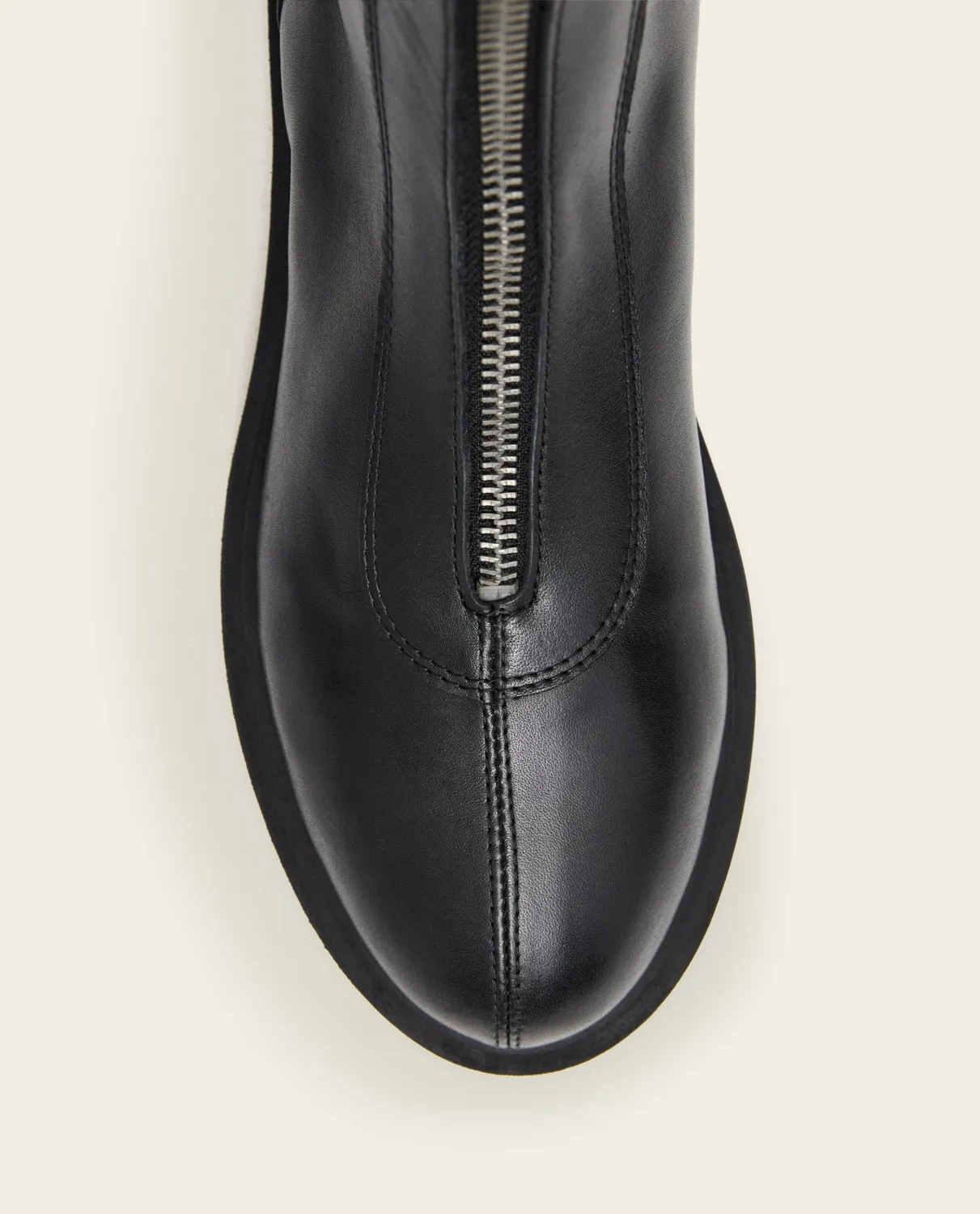 Flattered Alma Leather enkellaarzen zwart leer plat