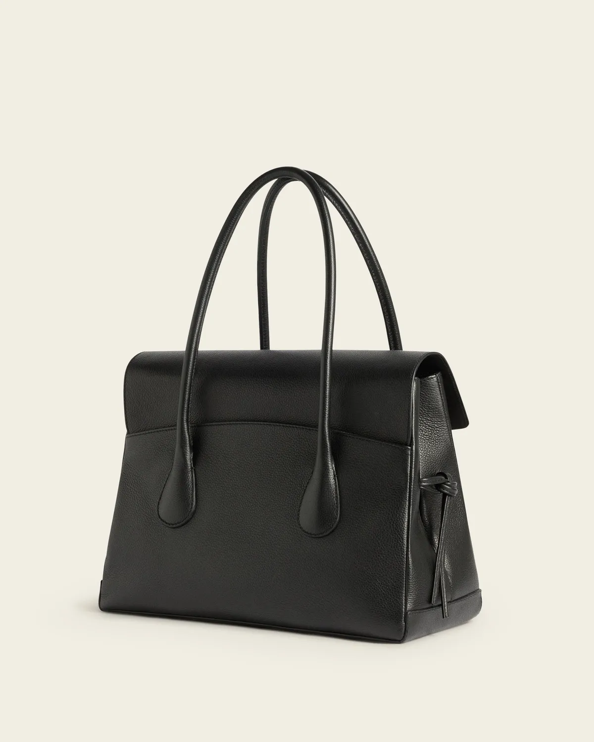 Flattered Lydia tote zwart generfd leer