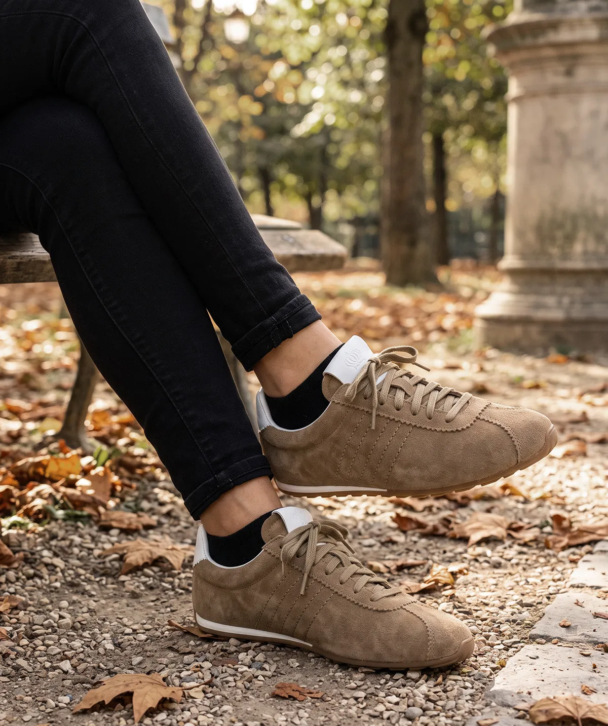 Finsbury ÉLÉNA Beige sneakers dames tennisstijl