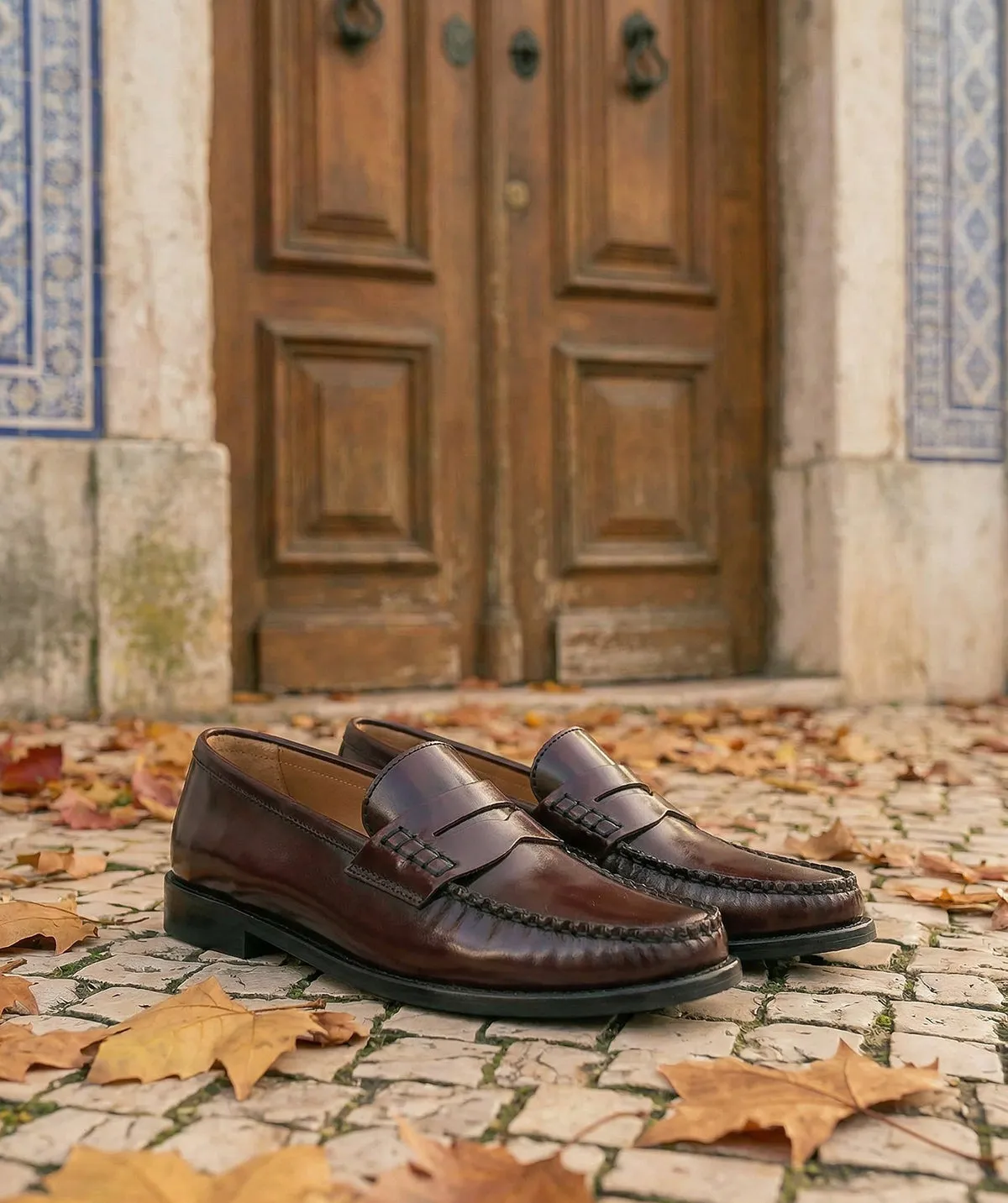 Finsbury Louise loafers bordeaux lakleer rubber zool