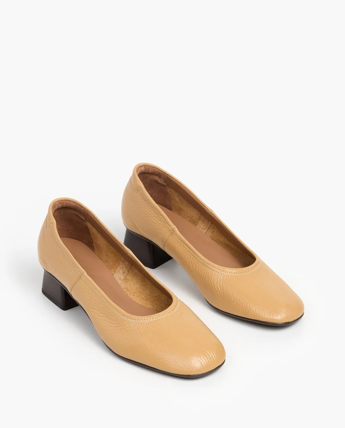 Flattered Zac pumps biscotti nerfleer