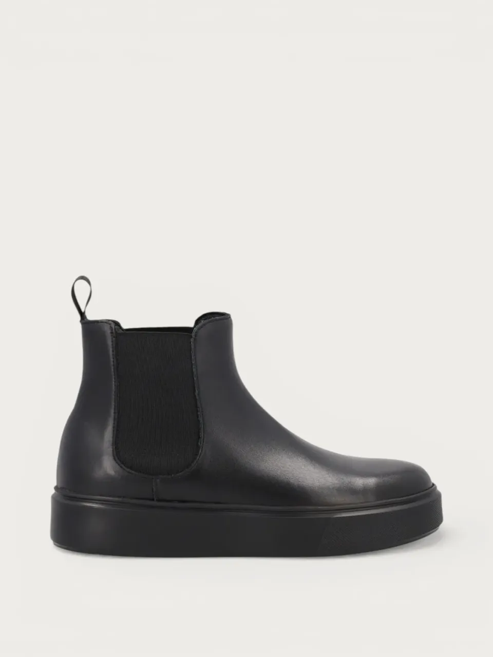 Frau Re-Genesis beatle boots zwart gerecycled leer