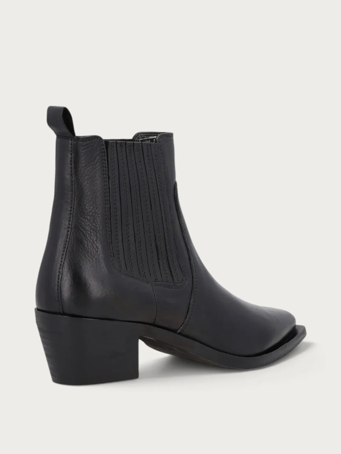Frau FX enkellaarzen zwart leer western