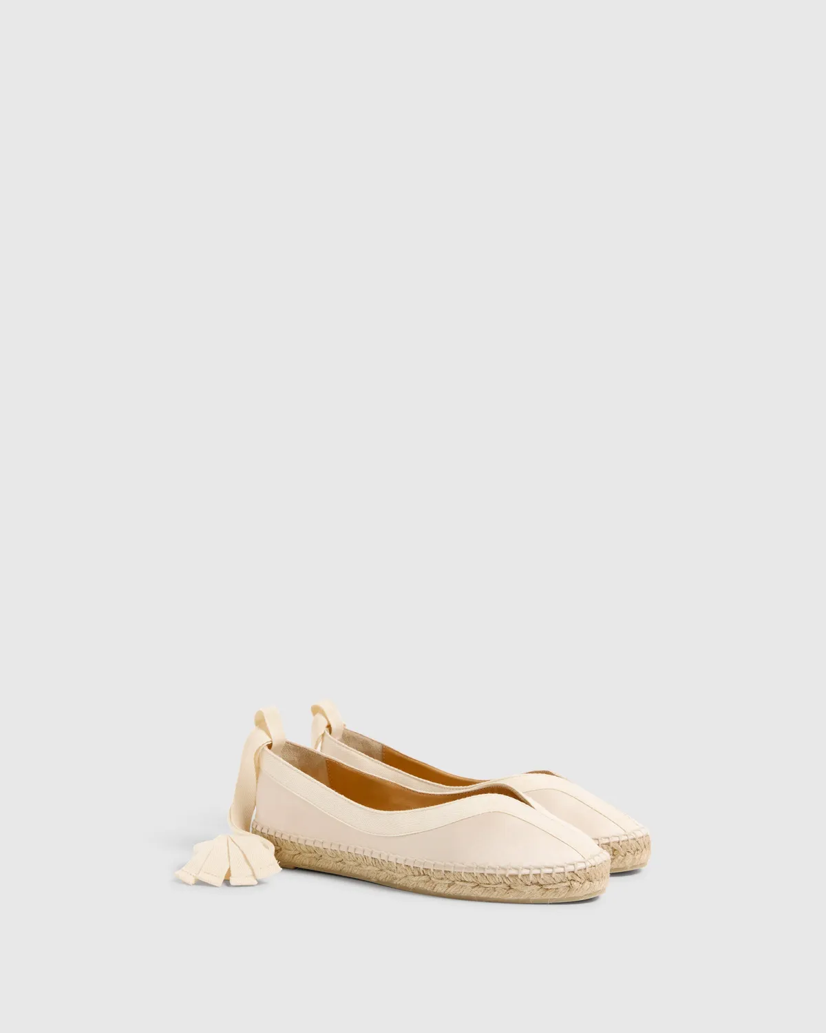 Castaner Kanu 129 ballerina’s champagne satijn lint