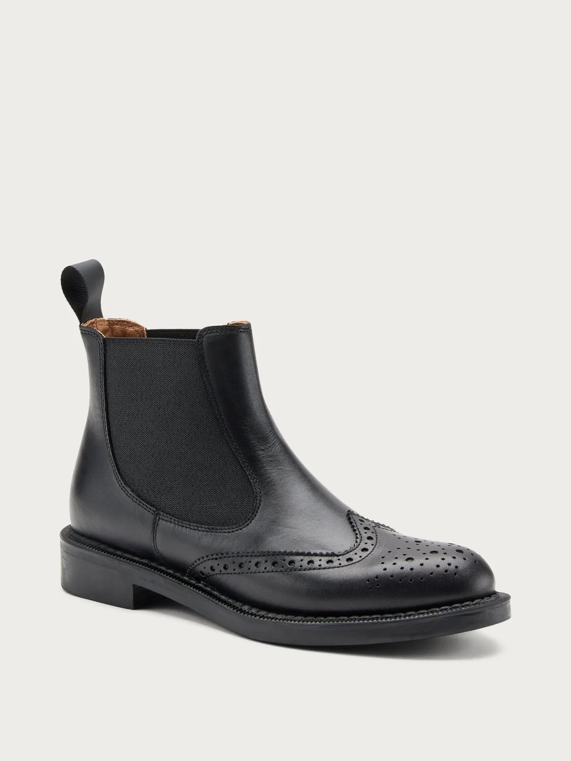 Frau Verona Beatle boots zwart leer wing-tip