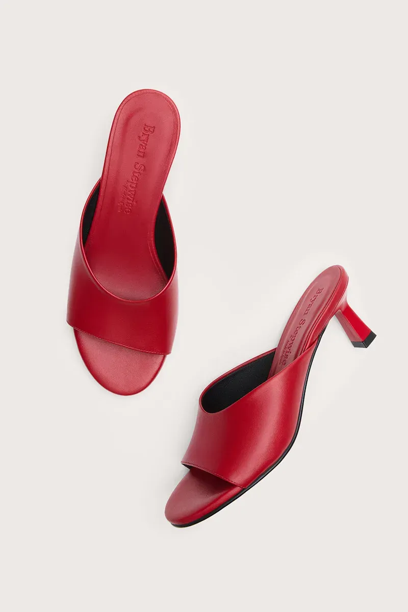 Bryan Stepwise Flat Red Renata muiltjes leer kittenhak