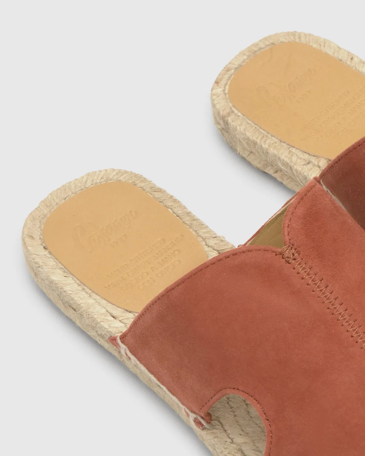 Castaner Priya 007 platte sandaal Marsala suède