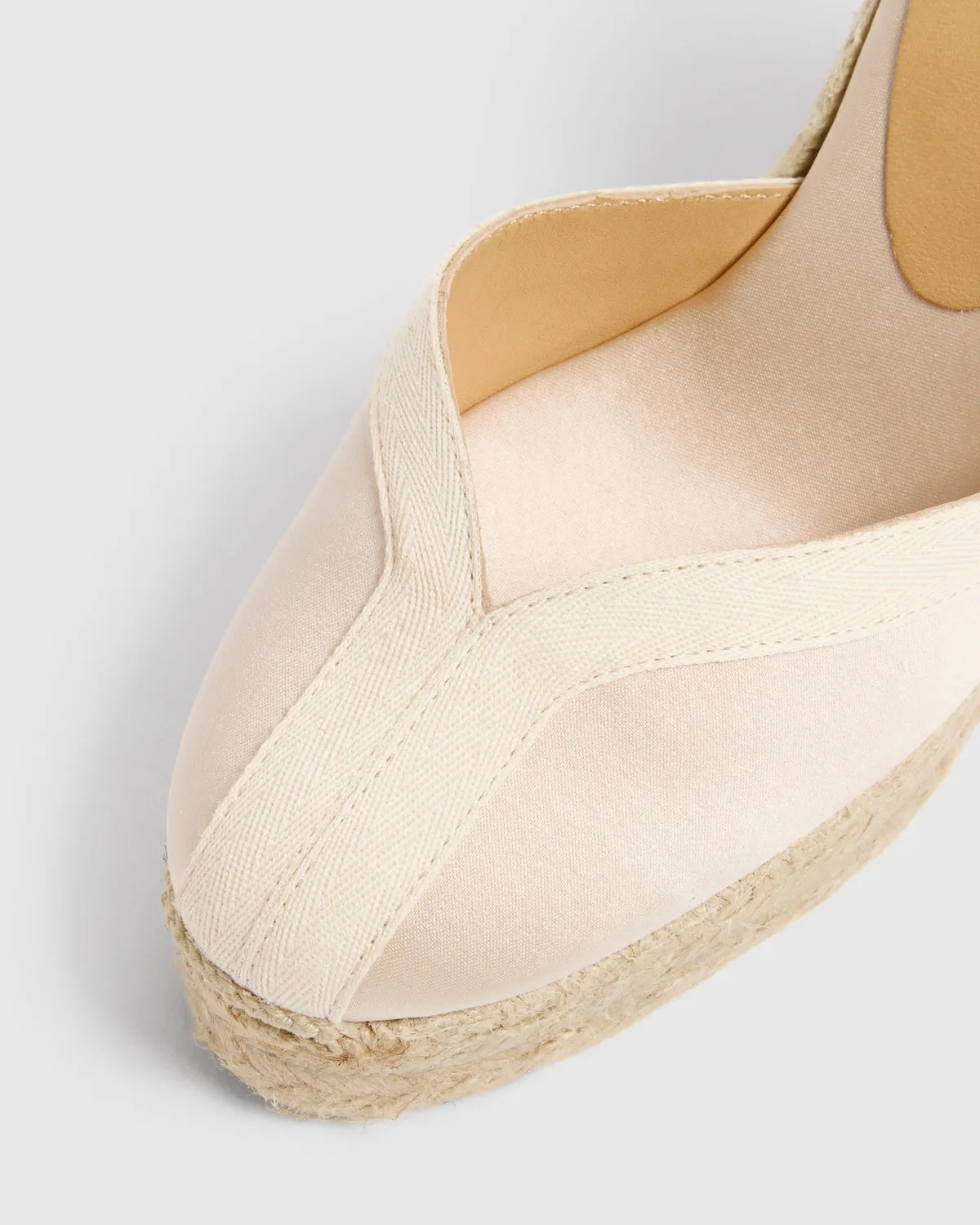 Castaner Carmen 8ED/129 espadrilles champagne satijn