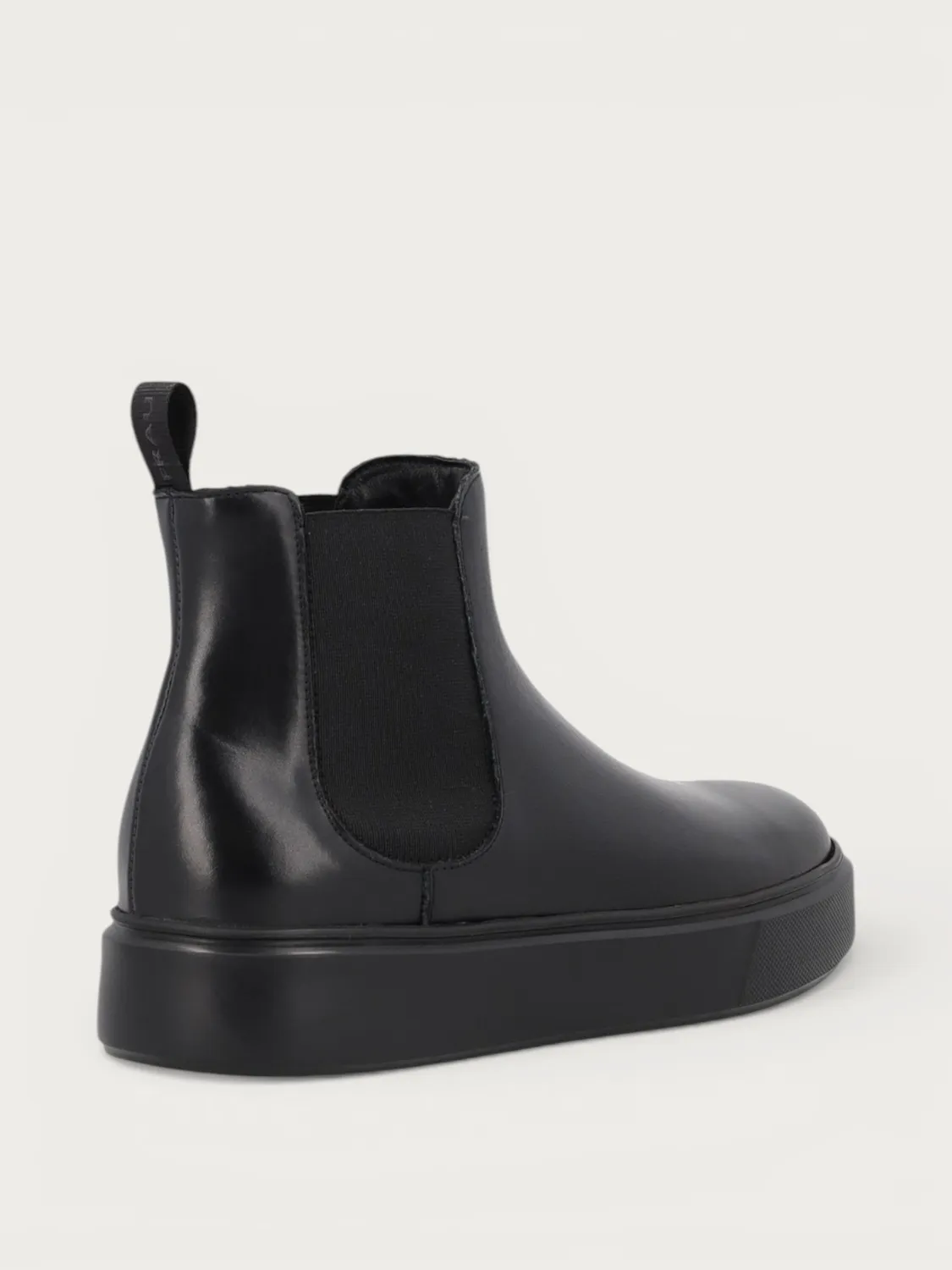Frau Re-Genesis beatle boots zwart gerecycled leer