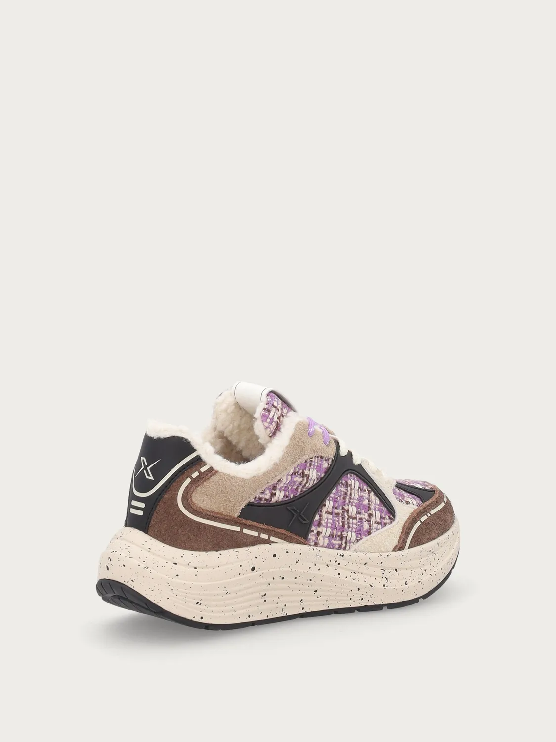 Frau Cross Hybrid sneakers bouclé bontvoering