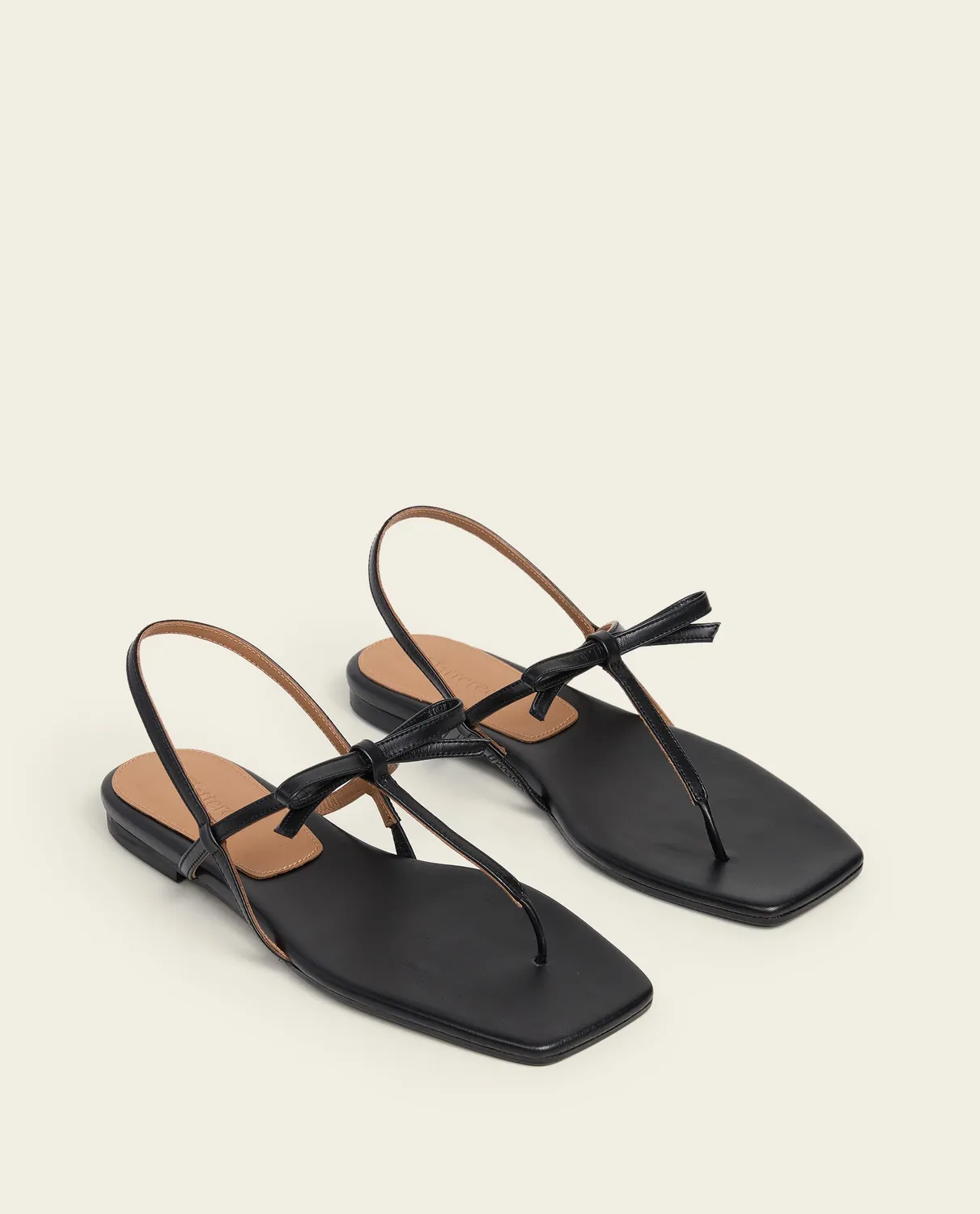 Flattered Sina platte sandalen zwart leer