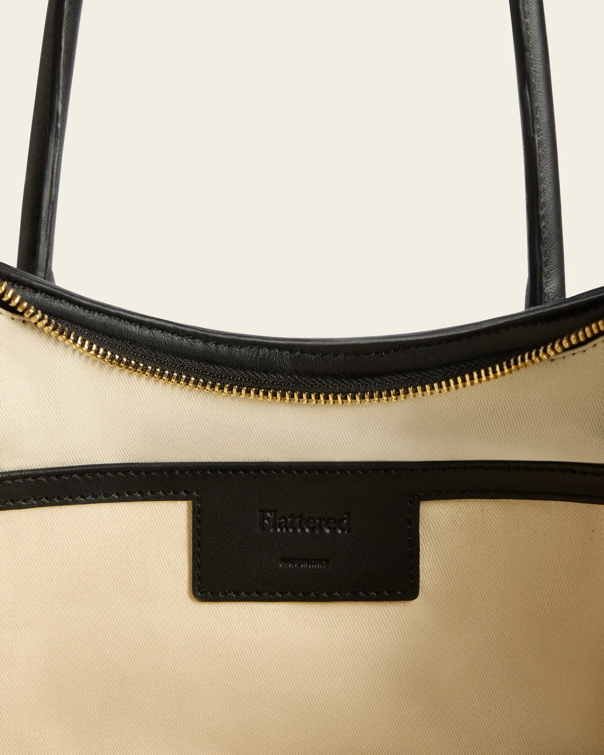 Flattered Gaia Tote tas zwart leer groot