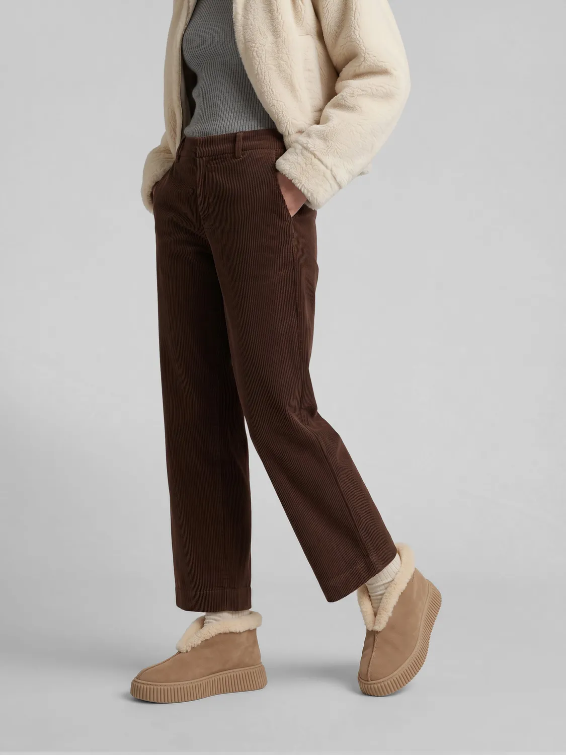 Frau Verona veterboots suède bont beige
