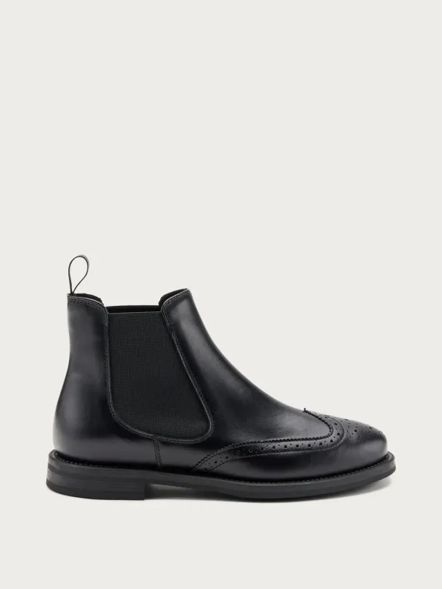 Frau Verona chelseaboots zwart leer wing-tip dames