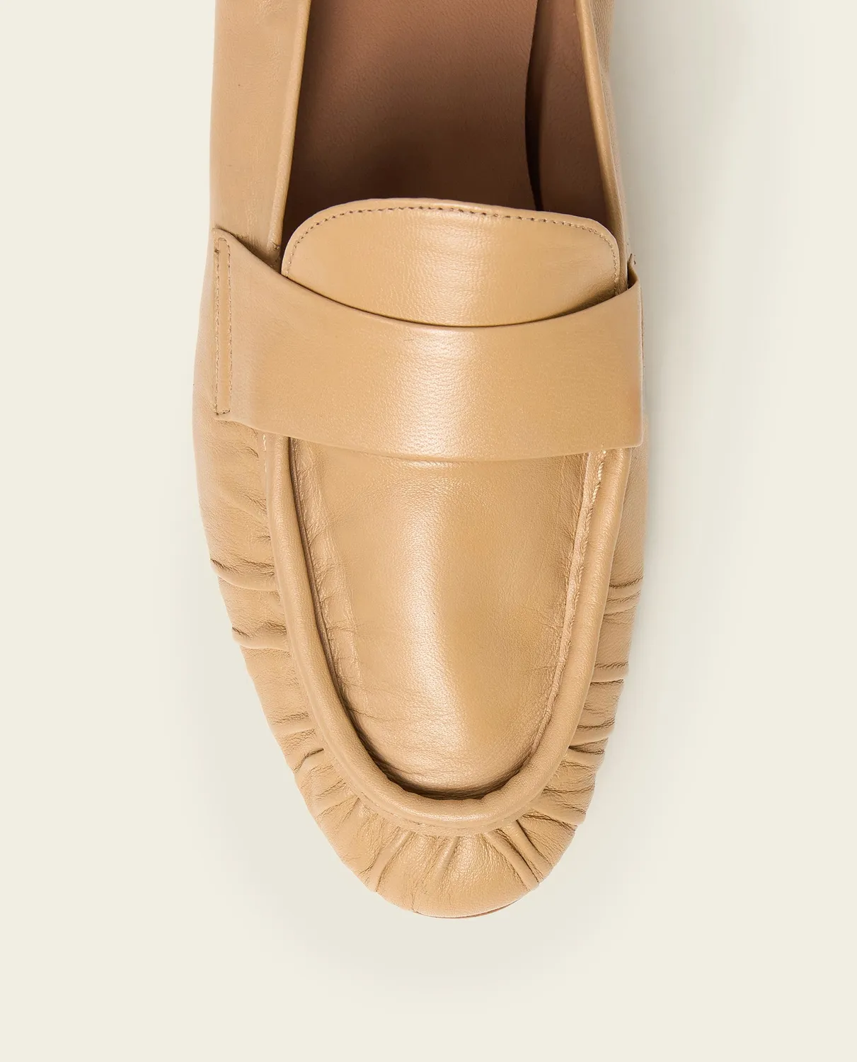 Flattered Samoa loafers biscotti leer klassiek