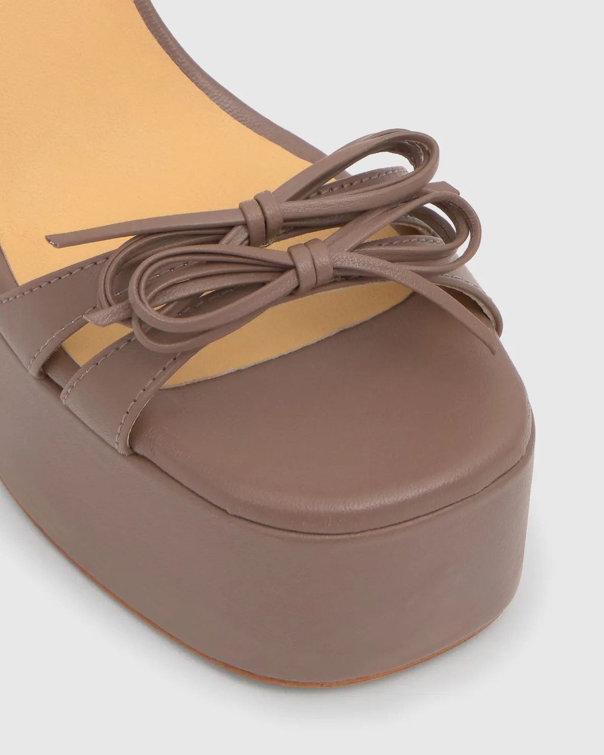 Castaner Florina/280 sandalen taupe leer 13cm