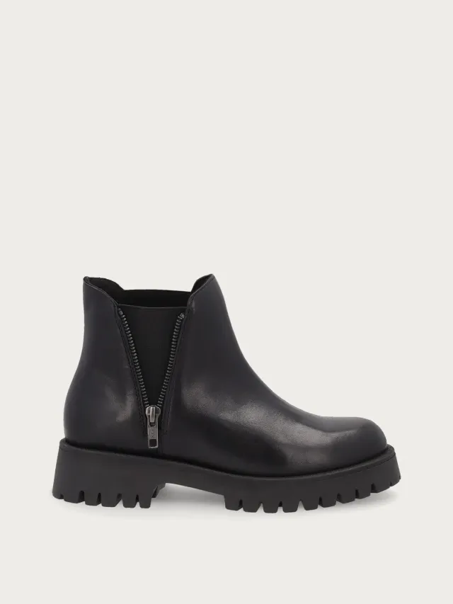 Frau FX zwarte leren beatle boots met profielzool