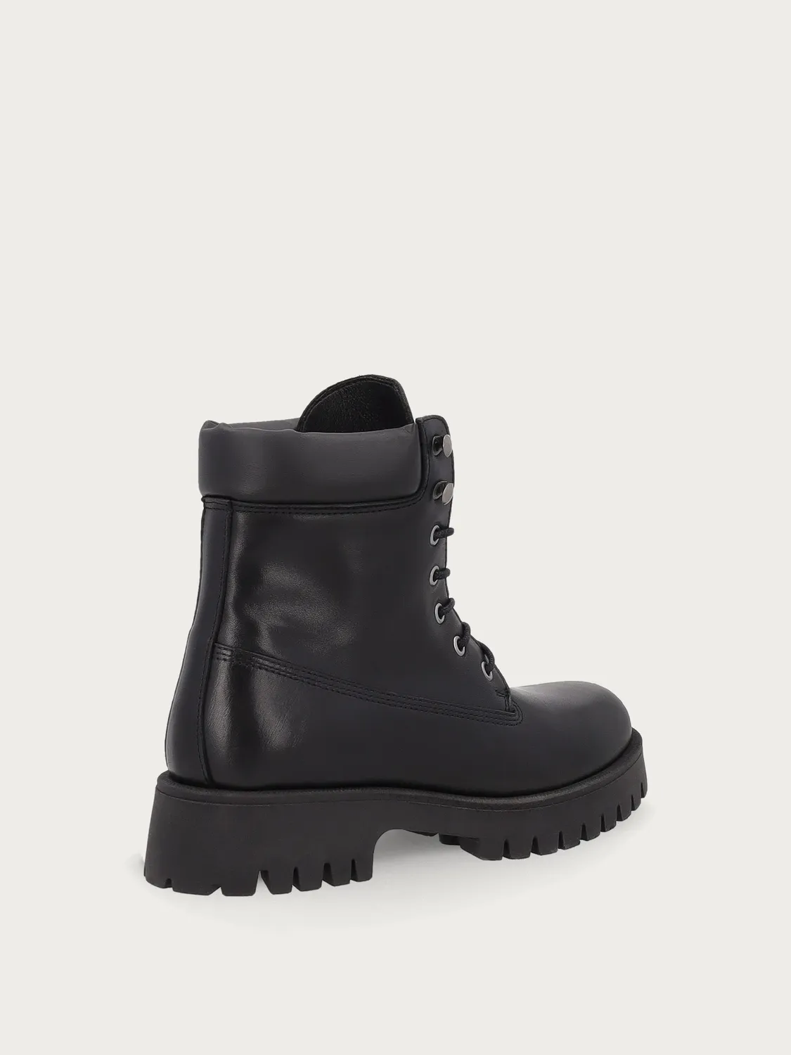 Frau FX zwarte leren veterboots met profielzool