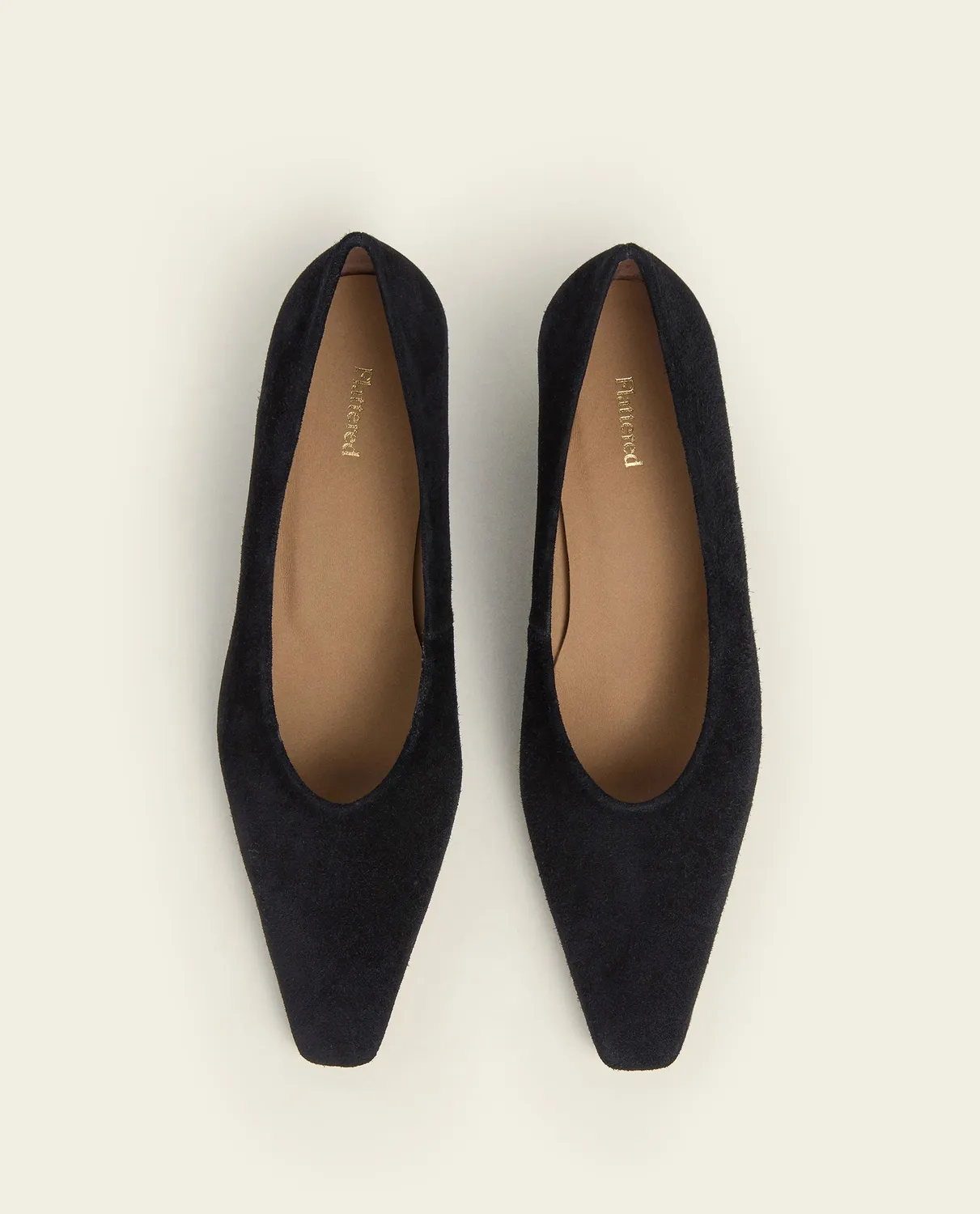 Flattered Angelina 30 pumps zwart suède blokhak
