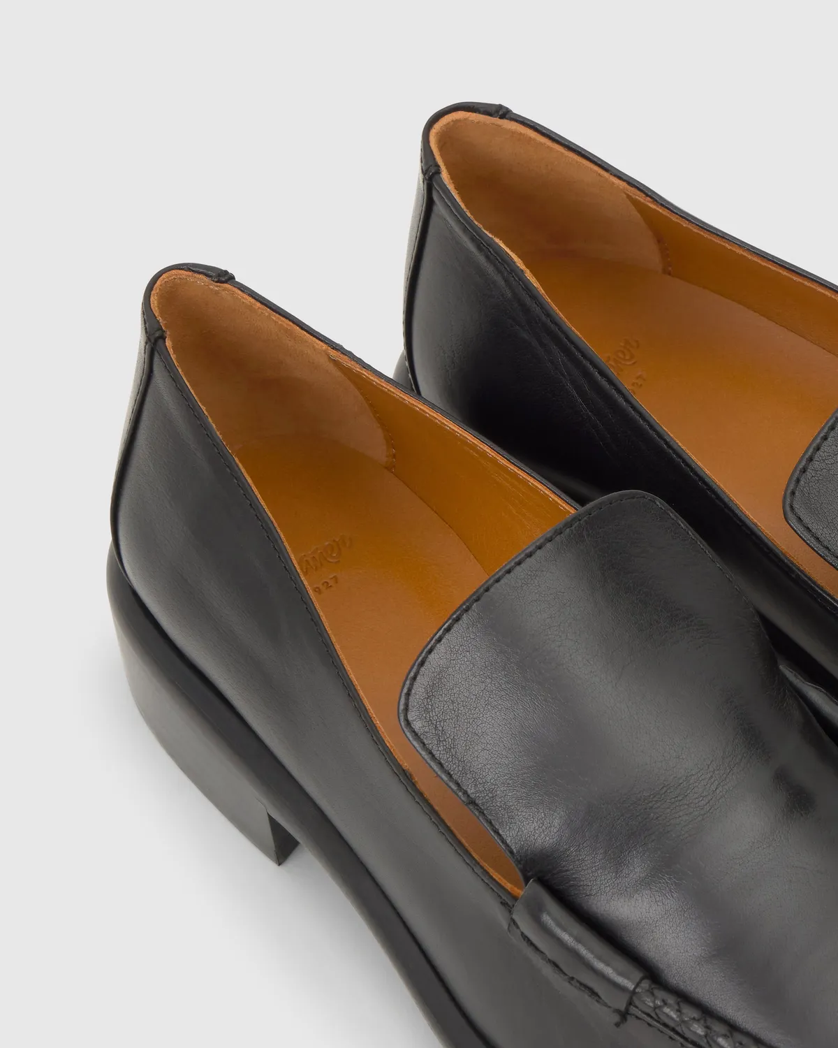 Castaner Erika 314 loafer zwart buffelnappa