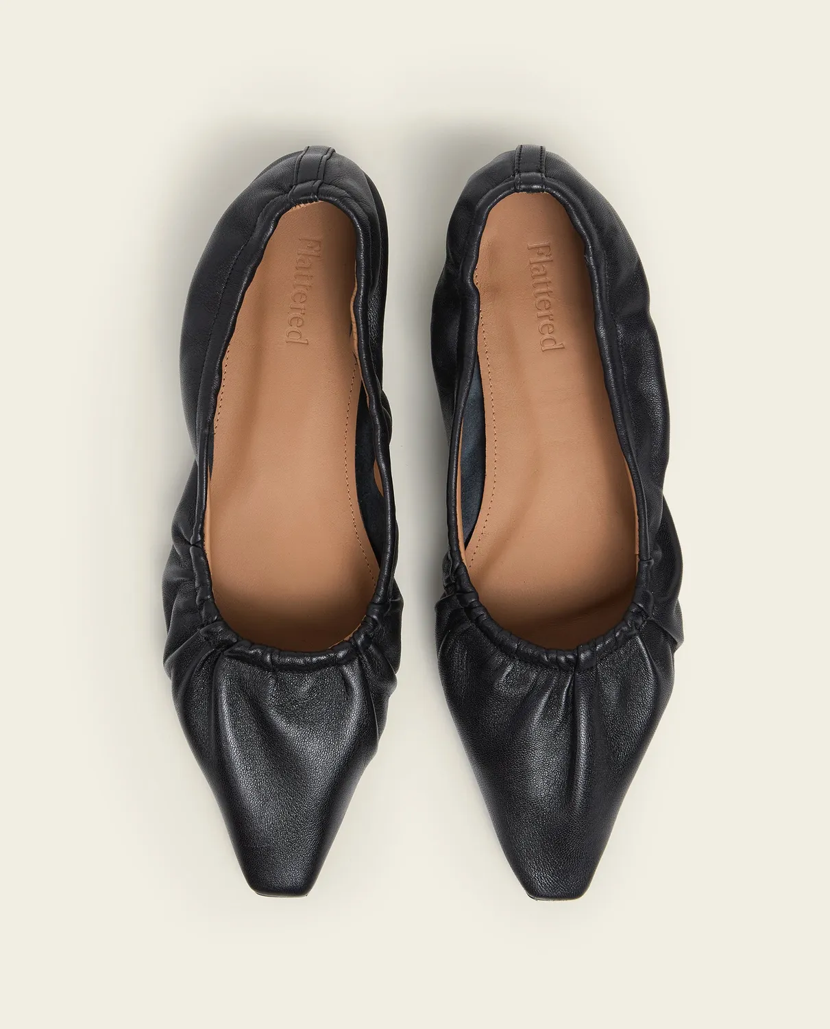 Flattered Isa ballerina leer zwart