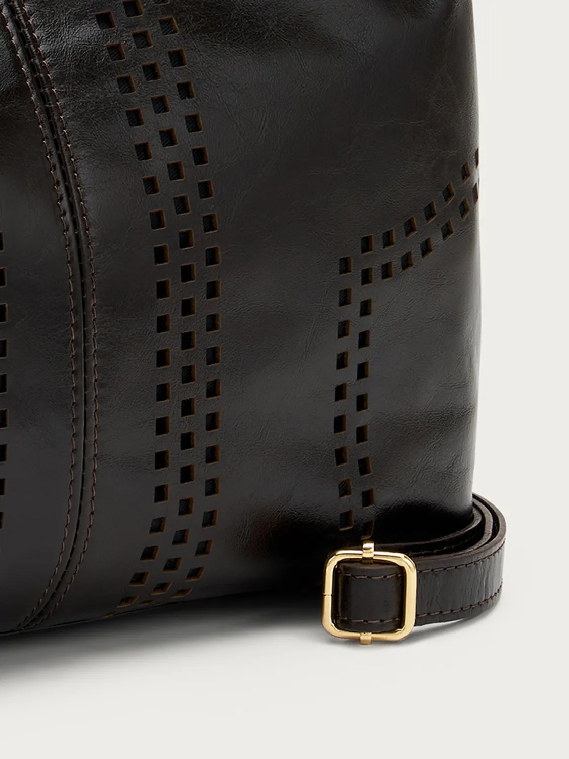 Frau maxi hobo tas bruin laser-cut leer