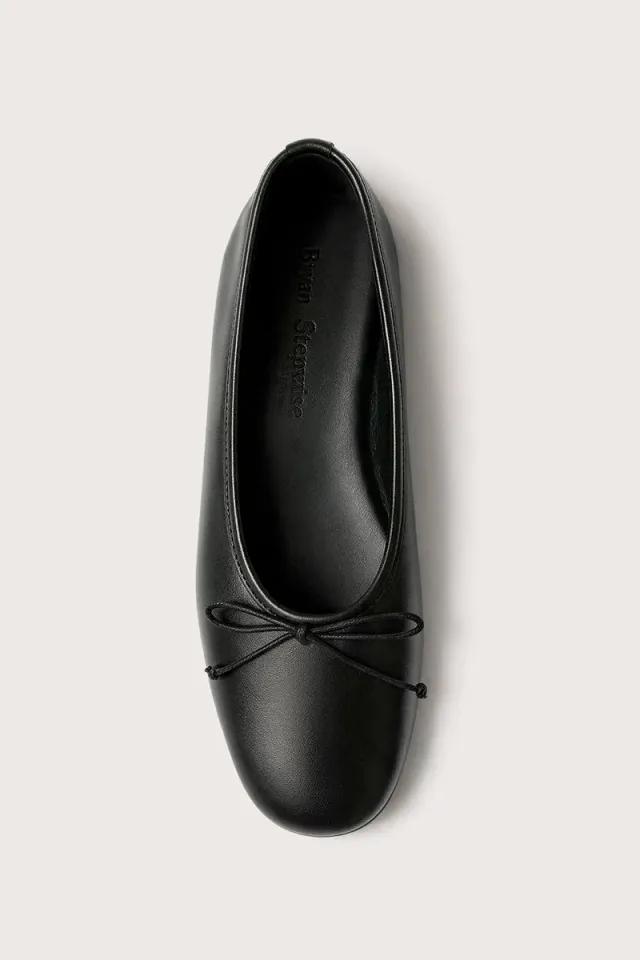 Bryan Stepwise Alessia ballerina zwart leer strik
