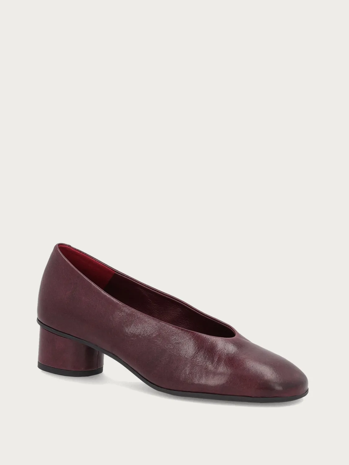 Frau Verona pumps bordeaux leer ronde hak