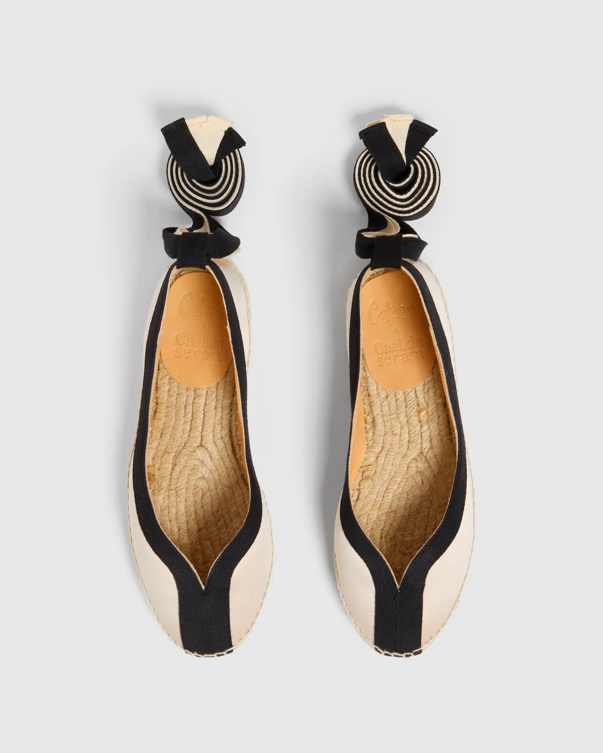 Castaner Kanu 129 ballerina's champagne-zwart satijn