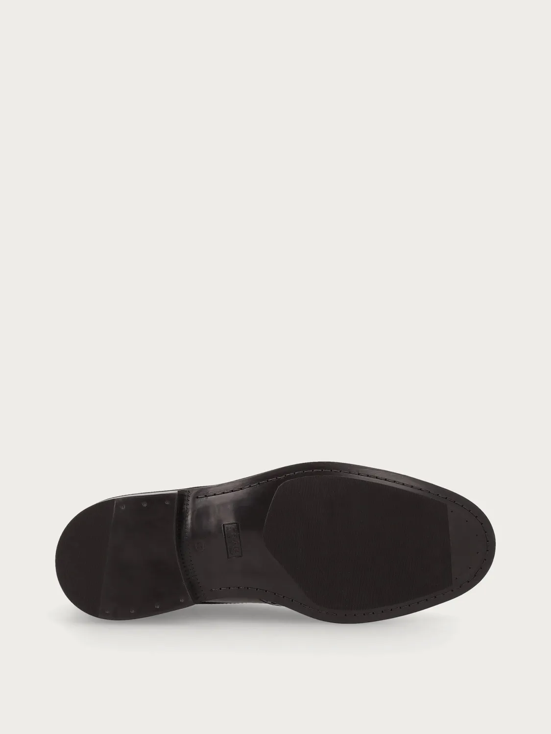 Frau Signature wing-tip oxfordschoenen kalfsleer