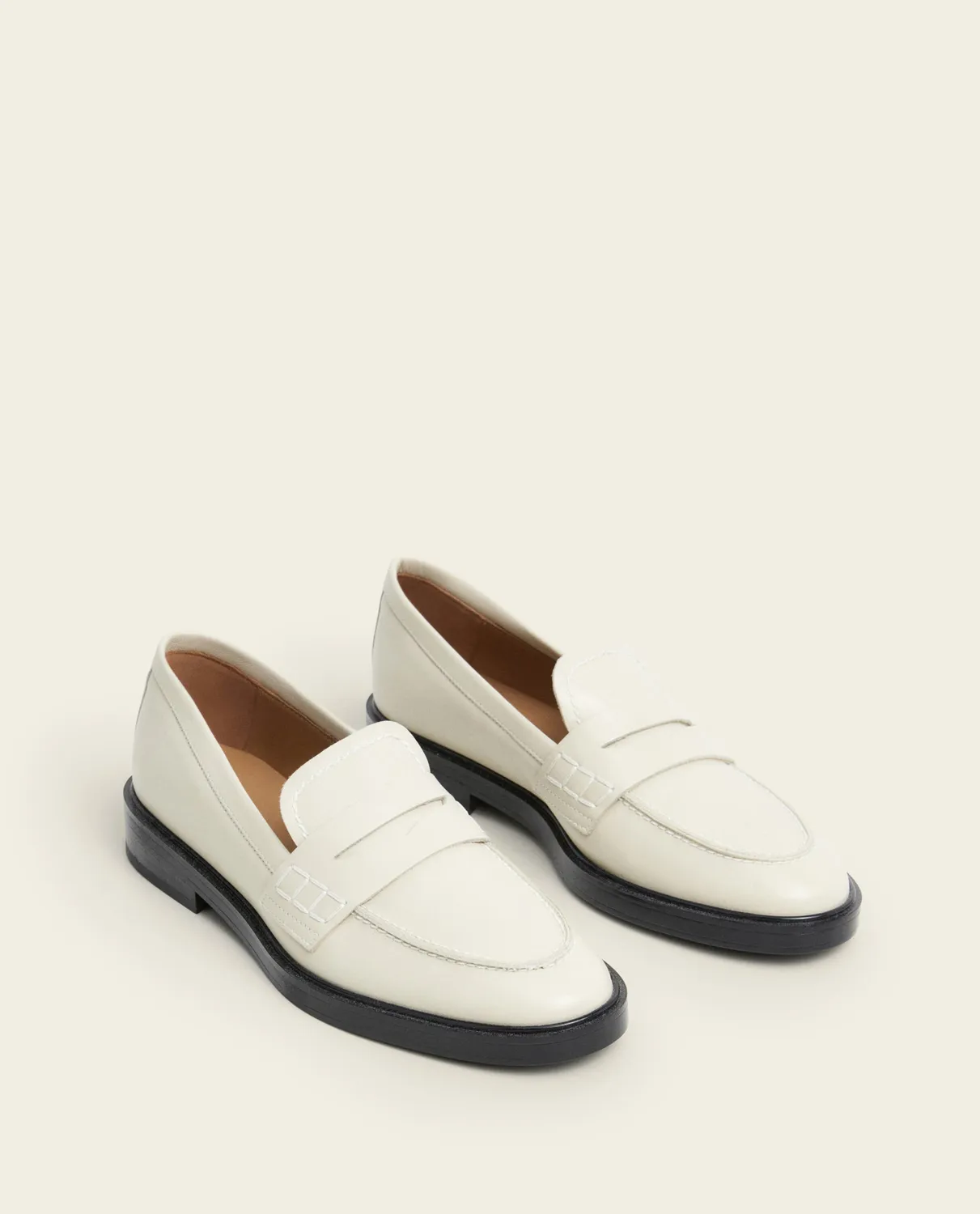 Flattered Sara Leather Creme loafers crème leer