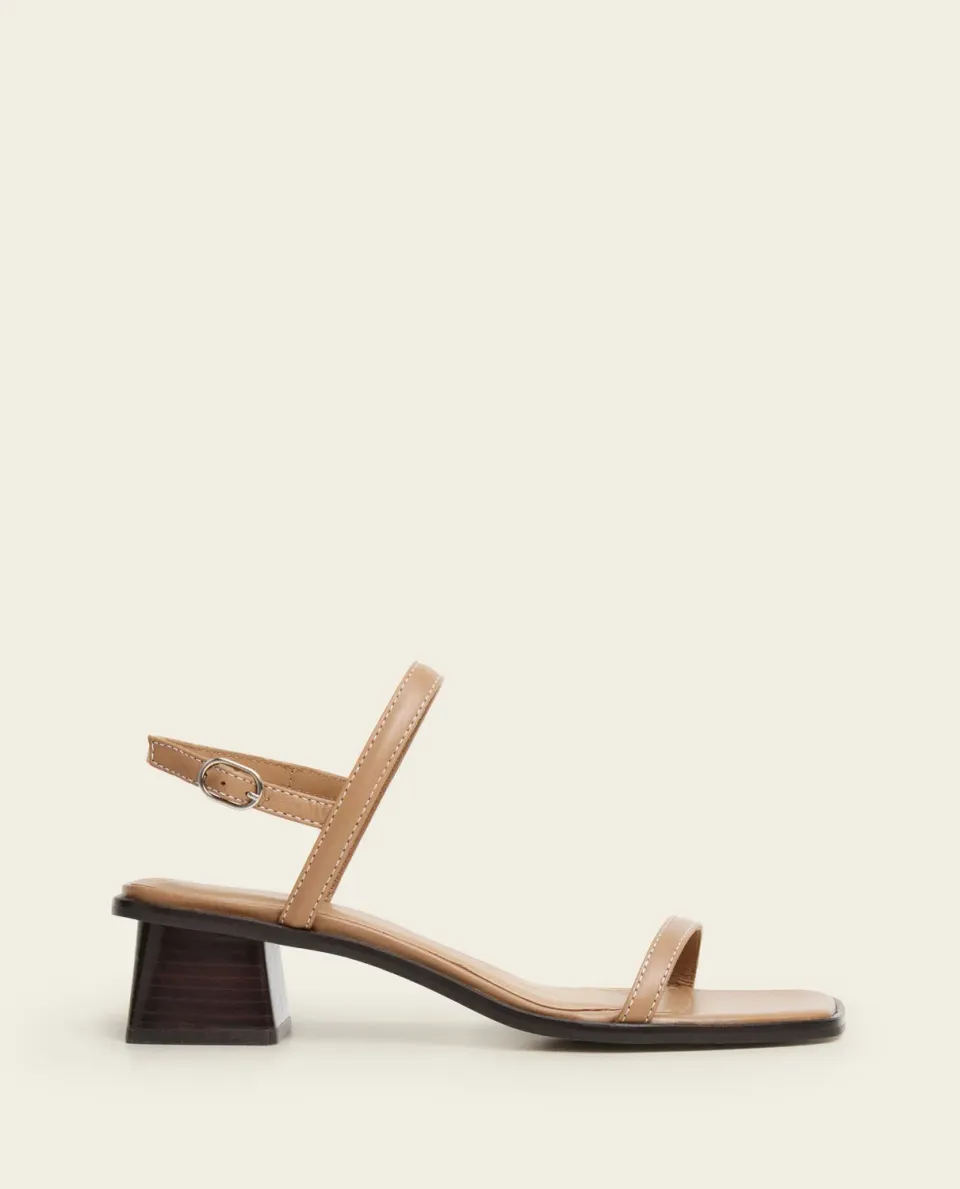 Flattered Juno sandaal cognac leer met hak