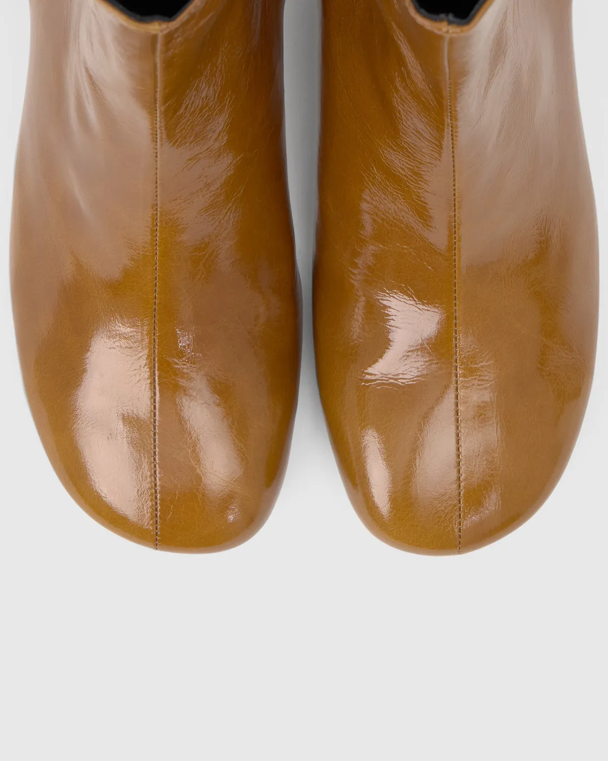 Castaner Alegra/281 enkellaarzen lakleer cognac