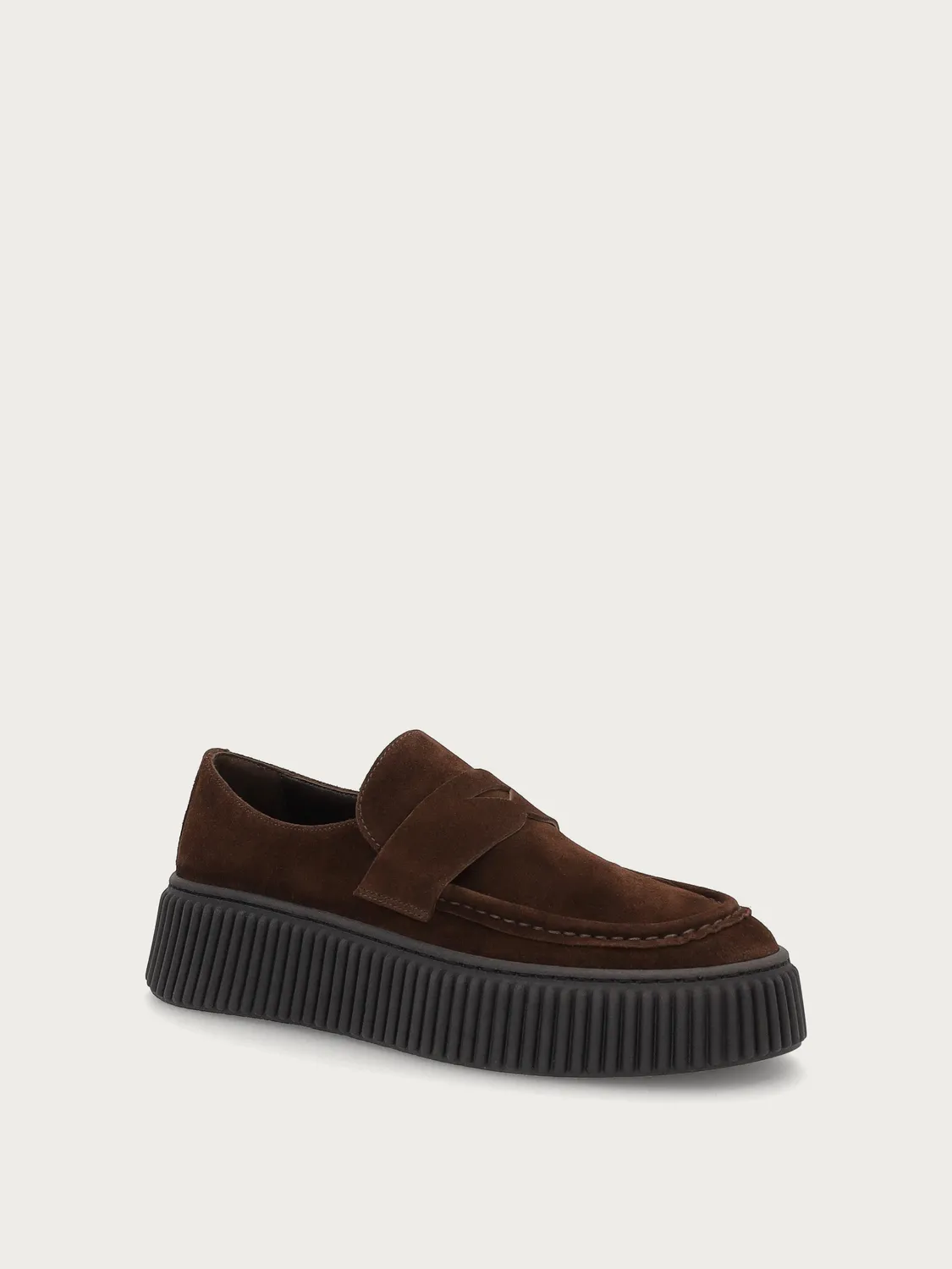 Frau Verona loafers bruin suède met platformzool