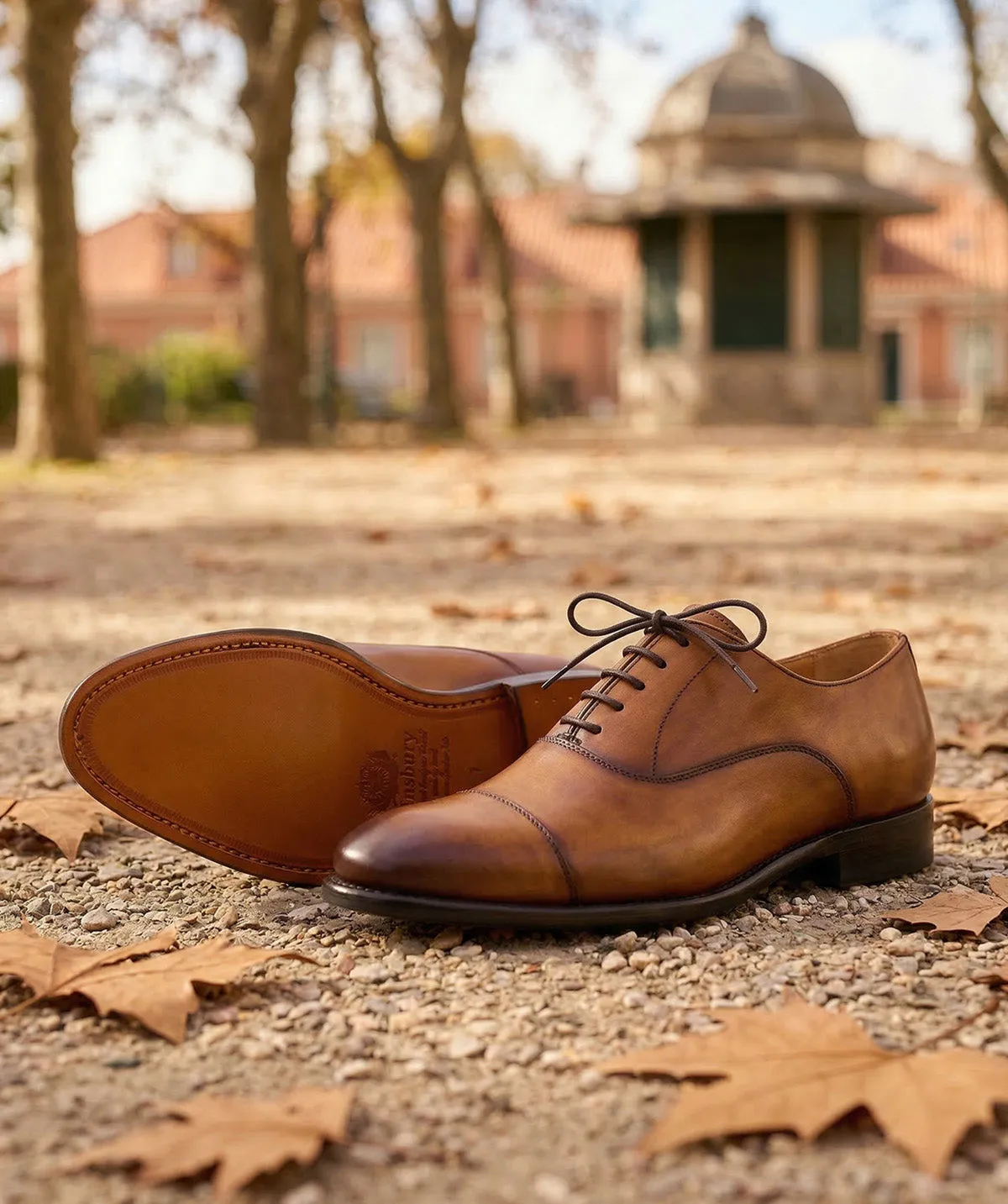 Finsbury OXFORD veterschoenen cognac gepatineerd