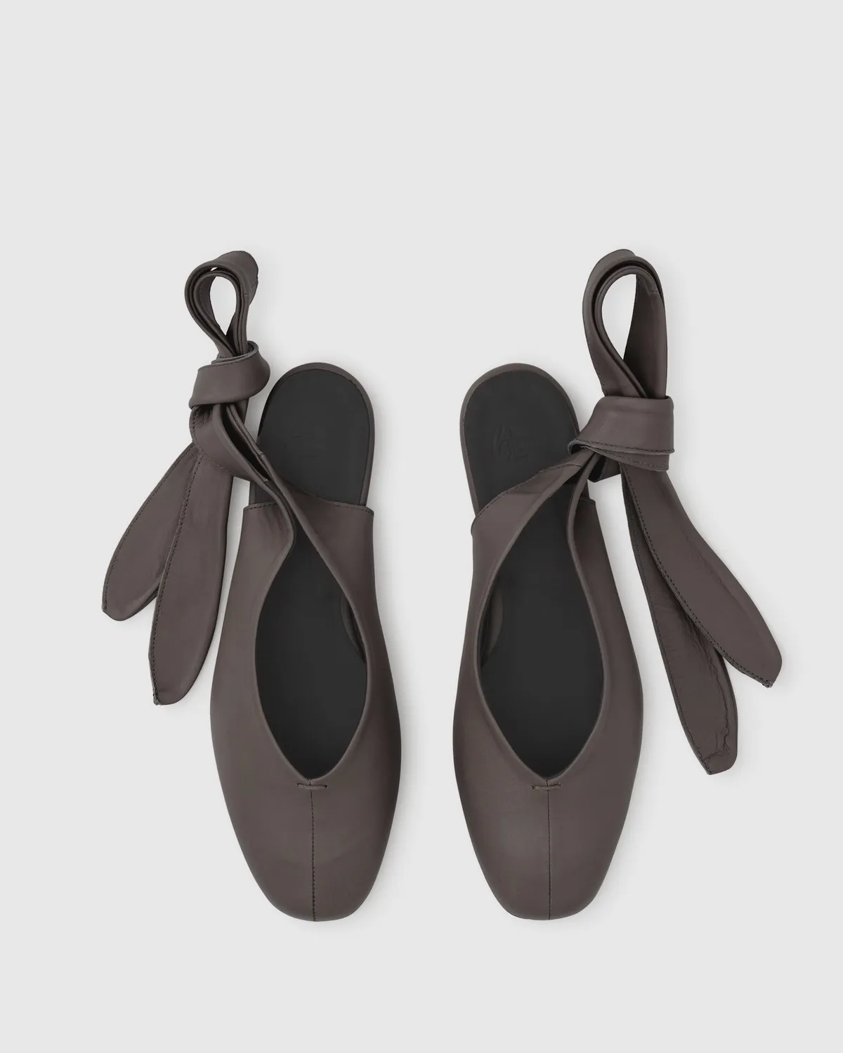 Castaner Sybil/280 ballerina’s café nappa slingback