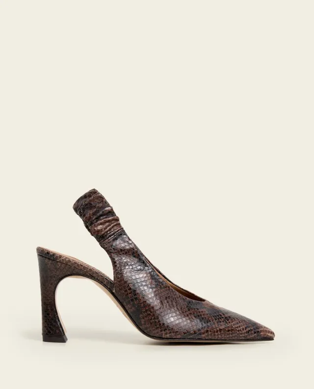 Flattered Lilian pumps chocolate slangenprint