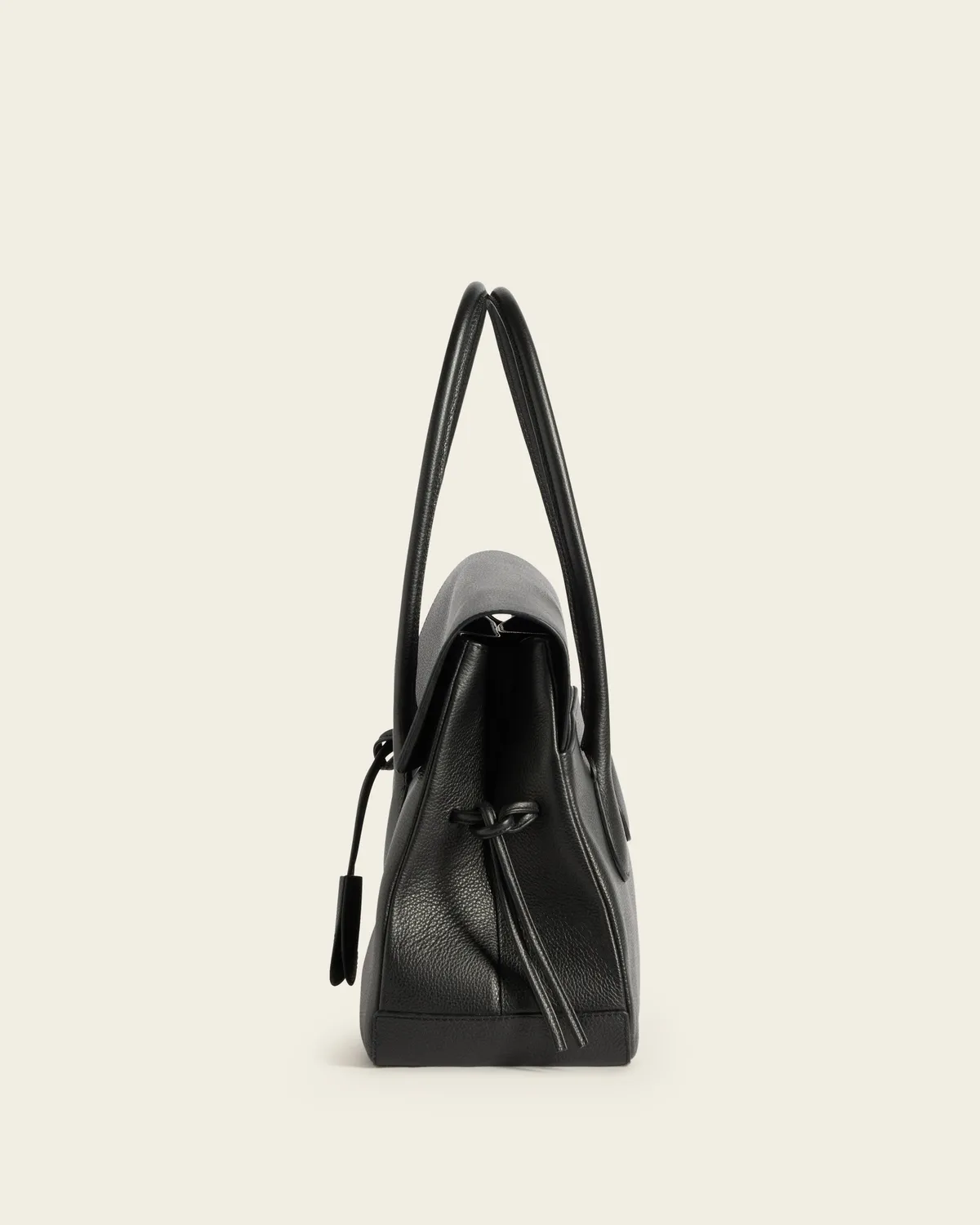 Flattered Lydia tote zwart generfd leer