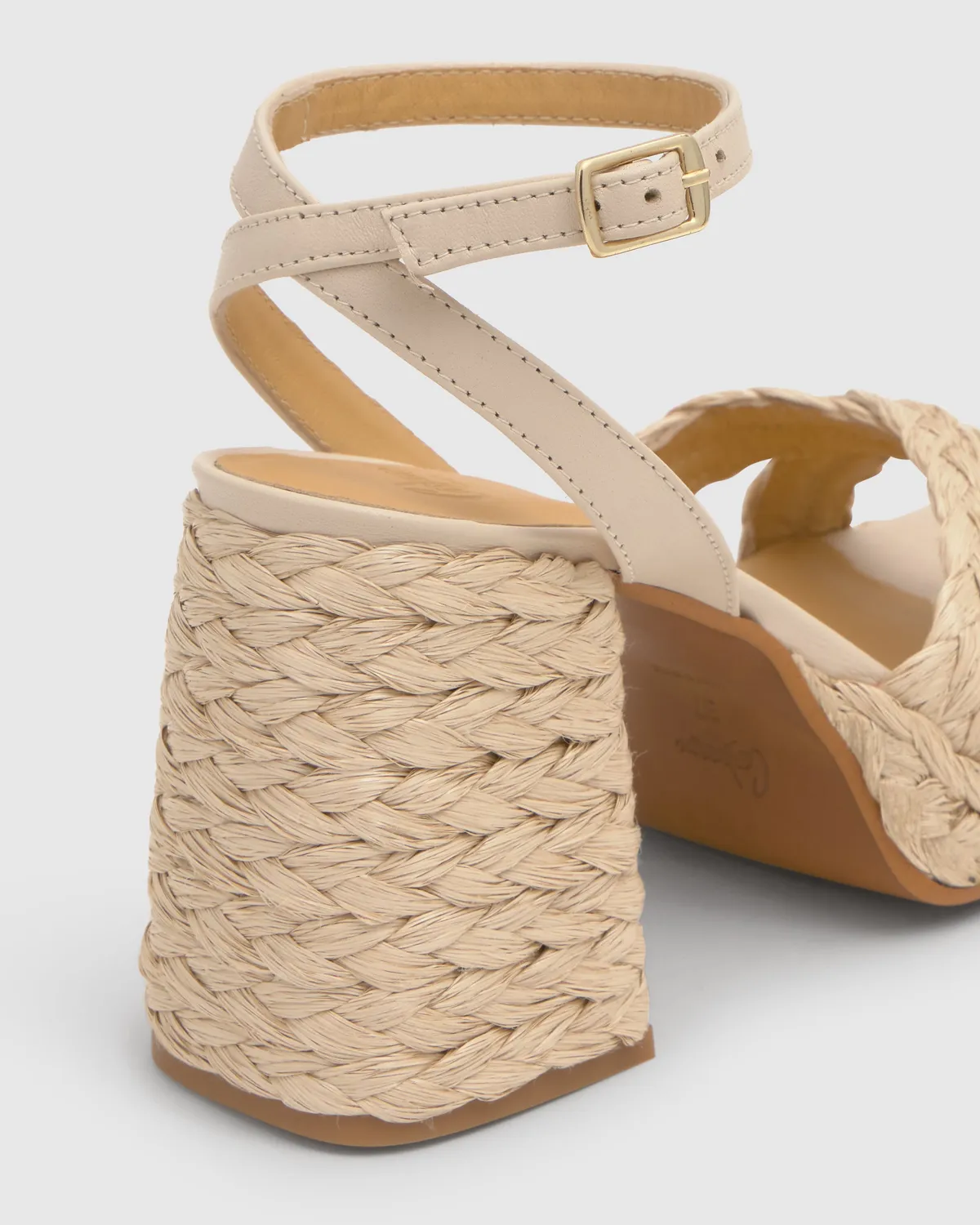Castaner Valeriette 258 sandaal crudo raffia 10 cm